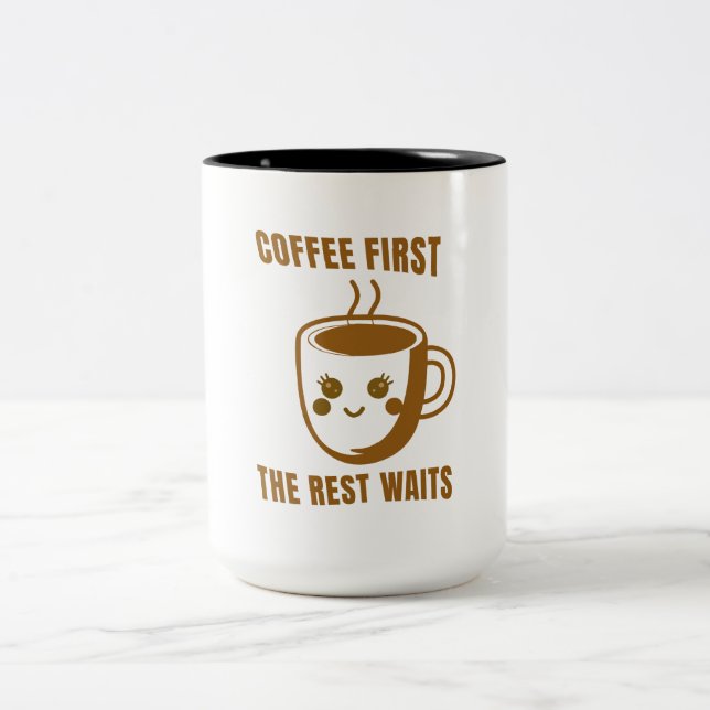 Taza Bicolor "COFFEE FIRST, THE REST WAITS" - Cartoon Coffee (Centro)