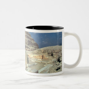 Taza Bicolor Complejo de Djoser incluyendo la pirámide del paso
