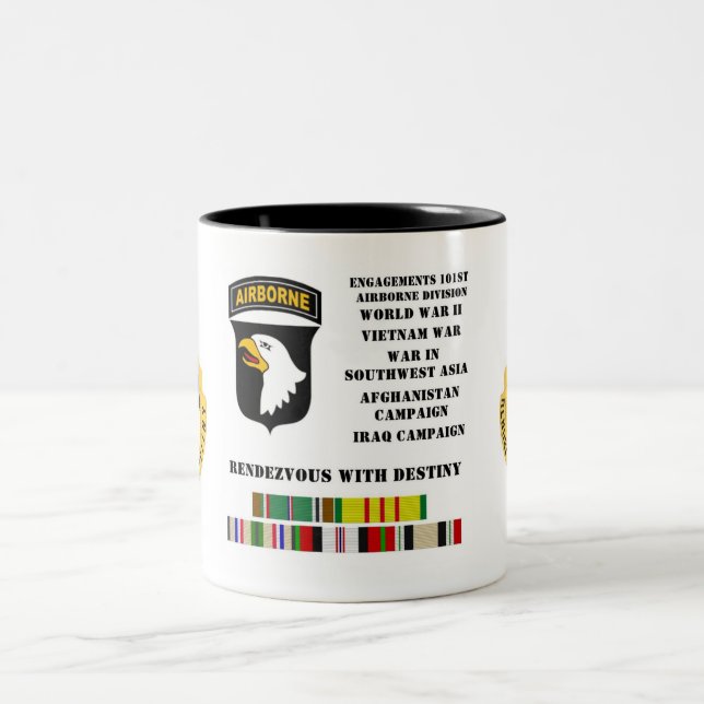 Taza Bicolor Compromisos de la 101a división aerotransportada (Centro)