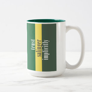 Taza Bicolor "Confianza J.D. Salinger implícito "