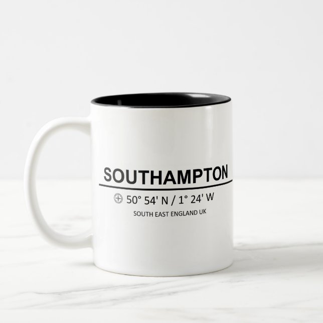 Taza Bicolor Coordinates Southampton (Izquierda)