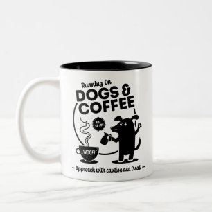 Taza Bicolor Corriendo con Perros y Café 11 oz.