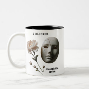 Taza Bicolor Cracked and Bloomed – A symbolic and emotional wor