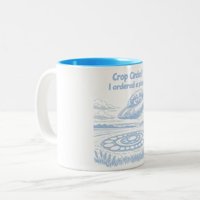 TAZA BICOLOR CROP CIRCLES (Anverso izquierdo)