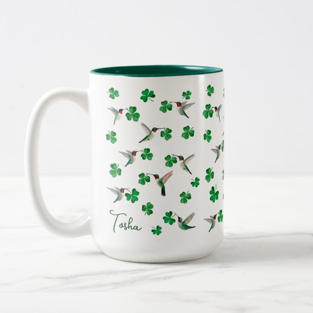 Taza Bicolor Custom St. Patrick's Day Hummingbird and Shamrocks (Izquierda)