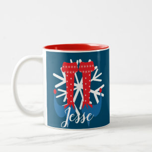 Taza Bicolor Cute Elf Feet Heet Snowflake Navidades de nombres
