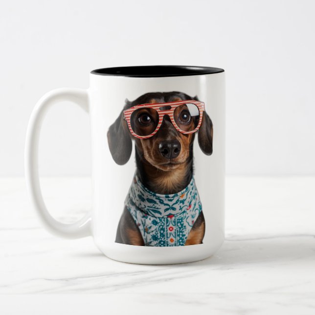 Taza Bicolor Cute Little Dachshund With Red Glasses (Izquierda)