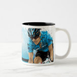 Taza Bicolor Cycling Mug<br><div class="desc">¿Eres un loco ciclista? ¿Crees que eres el próximo Lance Armstrong? Entonces compra esta taza, vierte tu bebida líquida y deja que todos los perdedores en tu oficina sepan que eres el verdadero ciclista en tu oficina. Esta increíble taza también es un gran regalo para el entusiasta del ciclismo en...</div>
