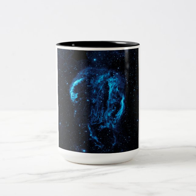 Taza Bicolor Cygnus Loop Nebula (NASA) (Centro)
