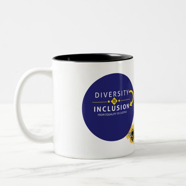 Taza Bicolor D2I, Inc Mug (Izquierda)