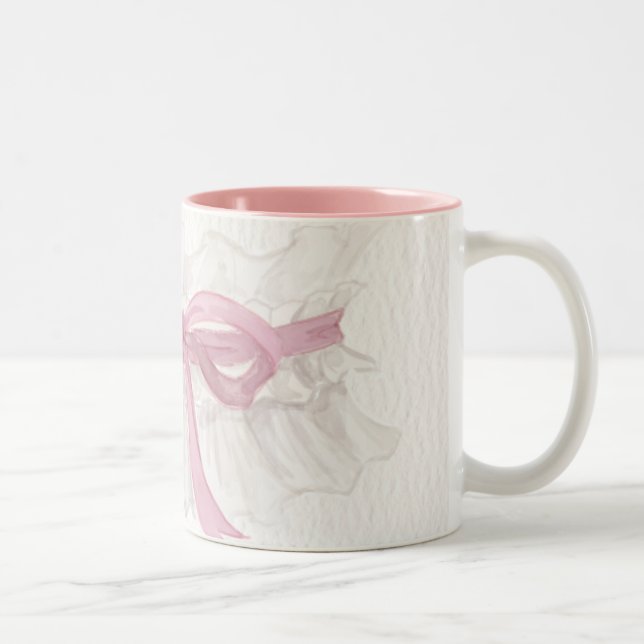 Taza Bicolor Dainty Pink Ribbon Coquette Coffee Mug (Derecha)