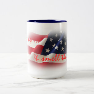 Taza Bicolor Despierta patriótica y huele el tazón de bebida de