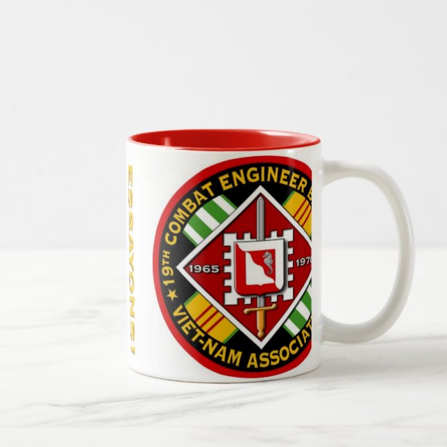 Taza Bicolor diecinueveavo Combate Engr. Batallón, Assn. de (Derecha)