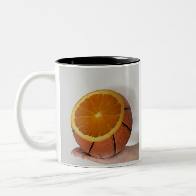 Taza Bicolor Diseño de baloncesto de Guay (Izquierda)