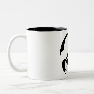 Taza Bicolor Diseño de escorpión tribal - Fuerza y protección