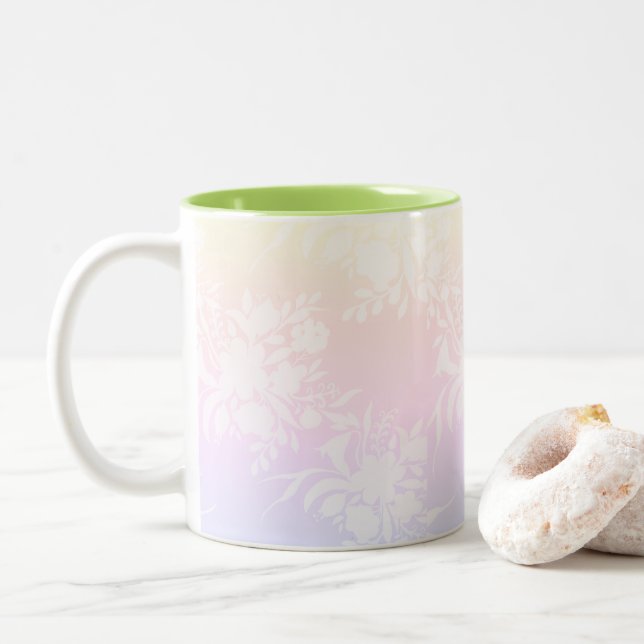 Taza Bicolor Diseño floral elegante en tonos pastel (Con donut)