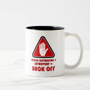 Taza Bicolor Distancia social e introvertido, retroceder