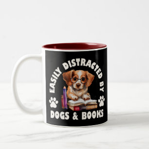 Taza Bicolor Distracción Fácil Por Perros Y Libros