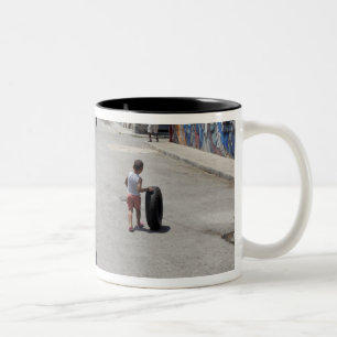 Taza Bicolor distrito africano de Hamel, La Habana, Cuba, UNESC