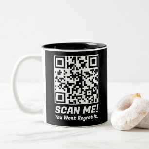Taza Bicolor ¡Divertido QR Escanearme! Chiste Divertido de Arre