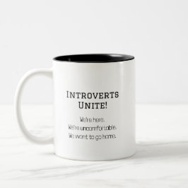 Taza Bicolor Divertidos introvertidos unen una cita humorística