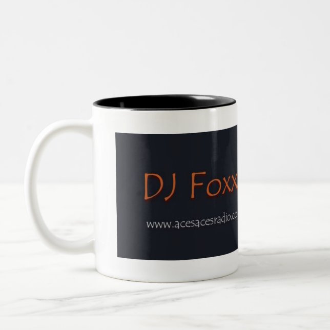 Taza Bicolor DJ Foxxy (Izquierda)