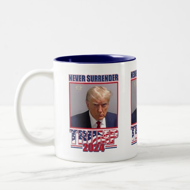 Taza Bicolor Donald Trump 2024 (Izquierda)