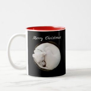 Taza Bicolor Dulces Navidades pacíficos de perros blancos acurr