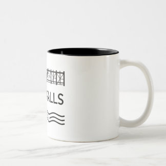 Taza Bicolor East Falls Mug