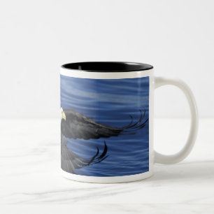 Taza Bicolor EE. UU., Alaska, águila calva de la península de K