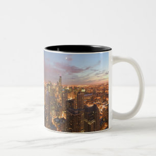 Taza Bicolor EE.UU., Illinois, Chicago: Vista nocturna del bucl