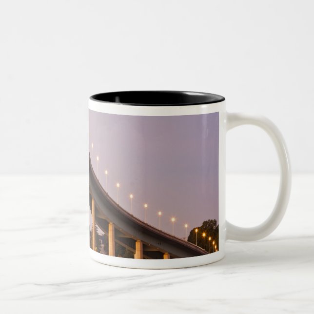 Taza Bicolor EE.UU., Maryland, Annapolis. Divertido de río, (Derecha)