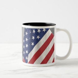 Taza Bicolor EE. UU.; Massachusetts; Stockbridge; Pan Diario