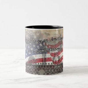 Taza Bicolor EEUU Heros Dios bendiga a nuestras tropas con cruc