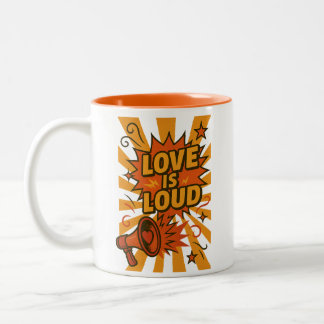 Taza Bicolor El amor es una declaración audaz y cómica