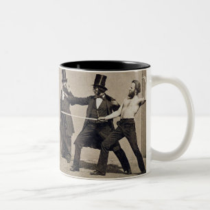 Taza Bicolor El combatir en duelo (foto)