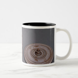 Taza Bicolor El compás del marino en un caso de marfil