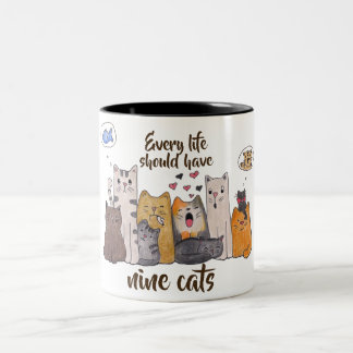 Taza Bicolor El gato lindo el Doodle| cada vida debe tener