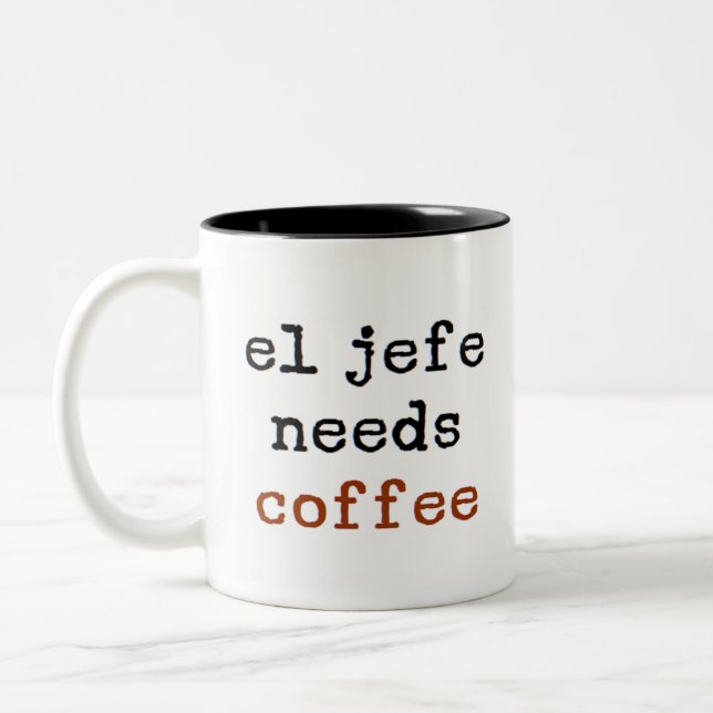 Taza Bicolor el jefe necesita café (Izquierda)