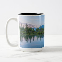 Taza Bicolor El paisaje montañoso de las tres hermanas