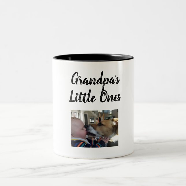 Taza Bicolor el poco del abuelo unos (Centro)