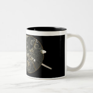 Taza Bicolor El telescopio espacial de Hubble en órbita sobre