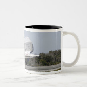 Taza Bicolor El transbordador espacial la Atlántida despliega
