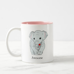 Taza Bicolor Elefante Joven Adorable Sosteniendo un Corazón