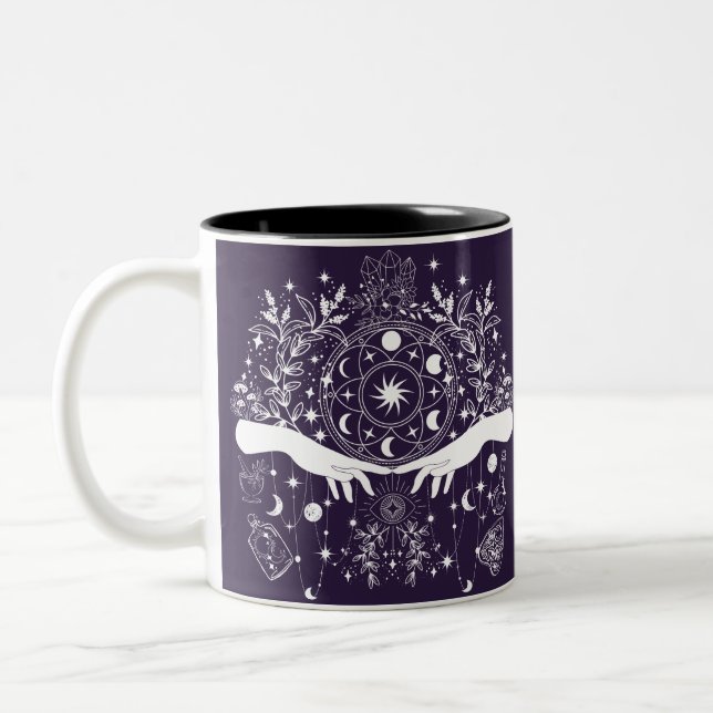 Taza Bicolor Elegancia celestial: diseño de diosa lunar (Izquierda)