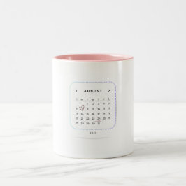 Taza Bicolor Elegante calendario de agosto de 2023 con diseño d