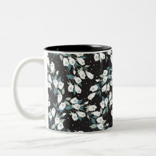 Taza Bicolor Elegante Patrón de flor tulipán Fondo negro