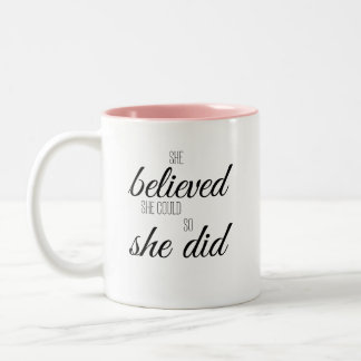 Taza Bicolor Ella Creyó Que Podía Así Que Lo Hizo – Inspiradora