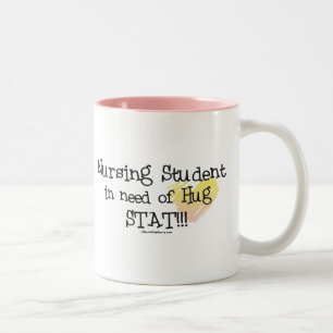 Taza Bicolor ¡Enfermera de estudiante necesitando el Stat del