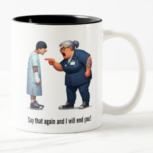 Taza Bicolor Enfermera escolar: paciente miembro de una dura pa